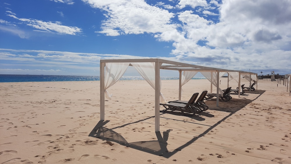 Halos Casa Resort 34/50