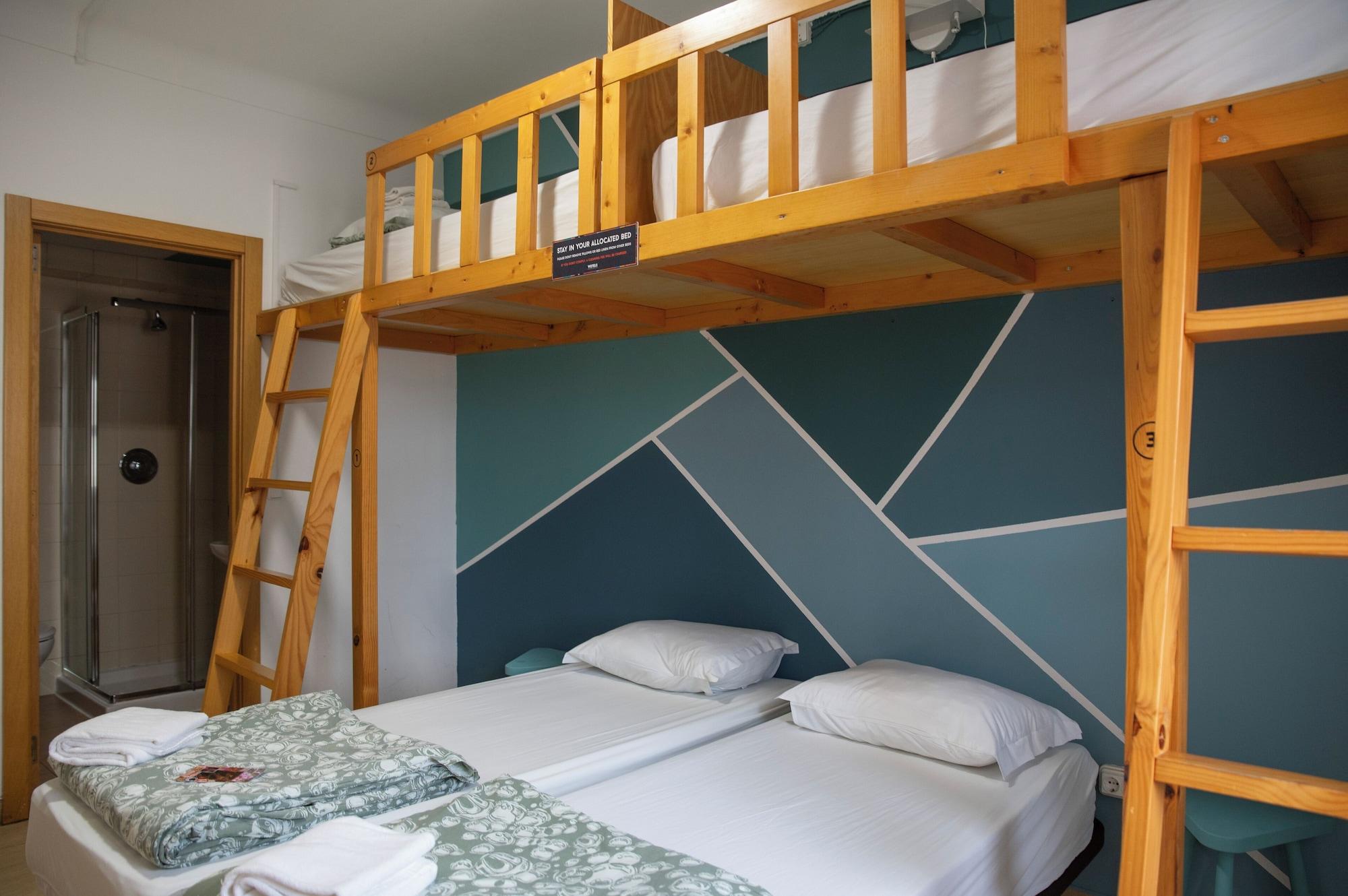 Mixed Dorm, 4 People, Balcony