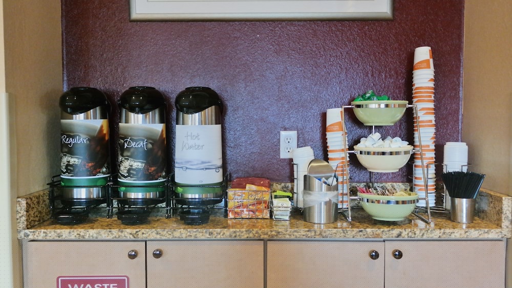 Quality Inn & Suites Loveland 31/34