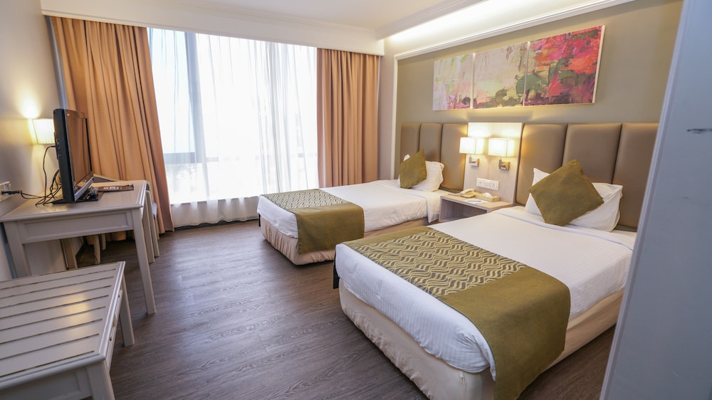 Kingwood Inn Kuching 10/28