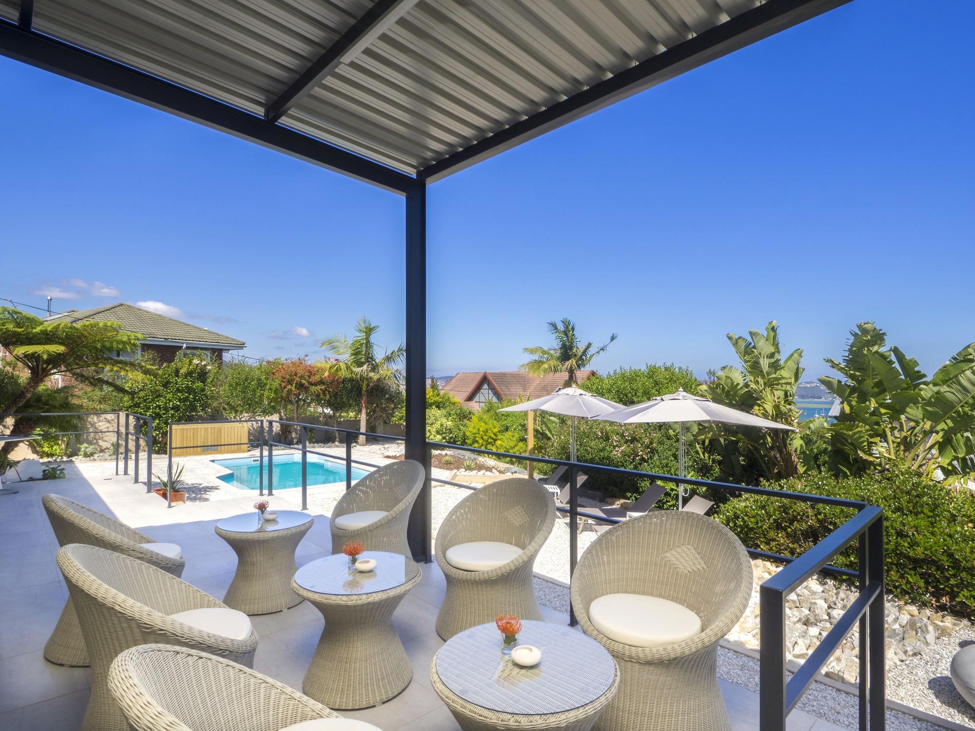 THEBLOEM by Knysna Paradise Collection 38/50