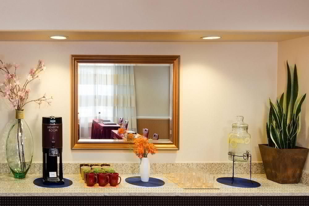 Sonesta ES Suites Reno 28/63