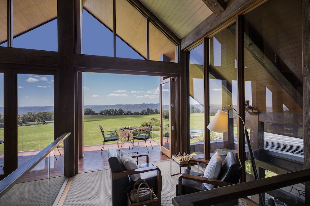 Spicers Peak Lodge 62/82