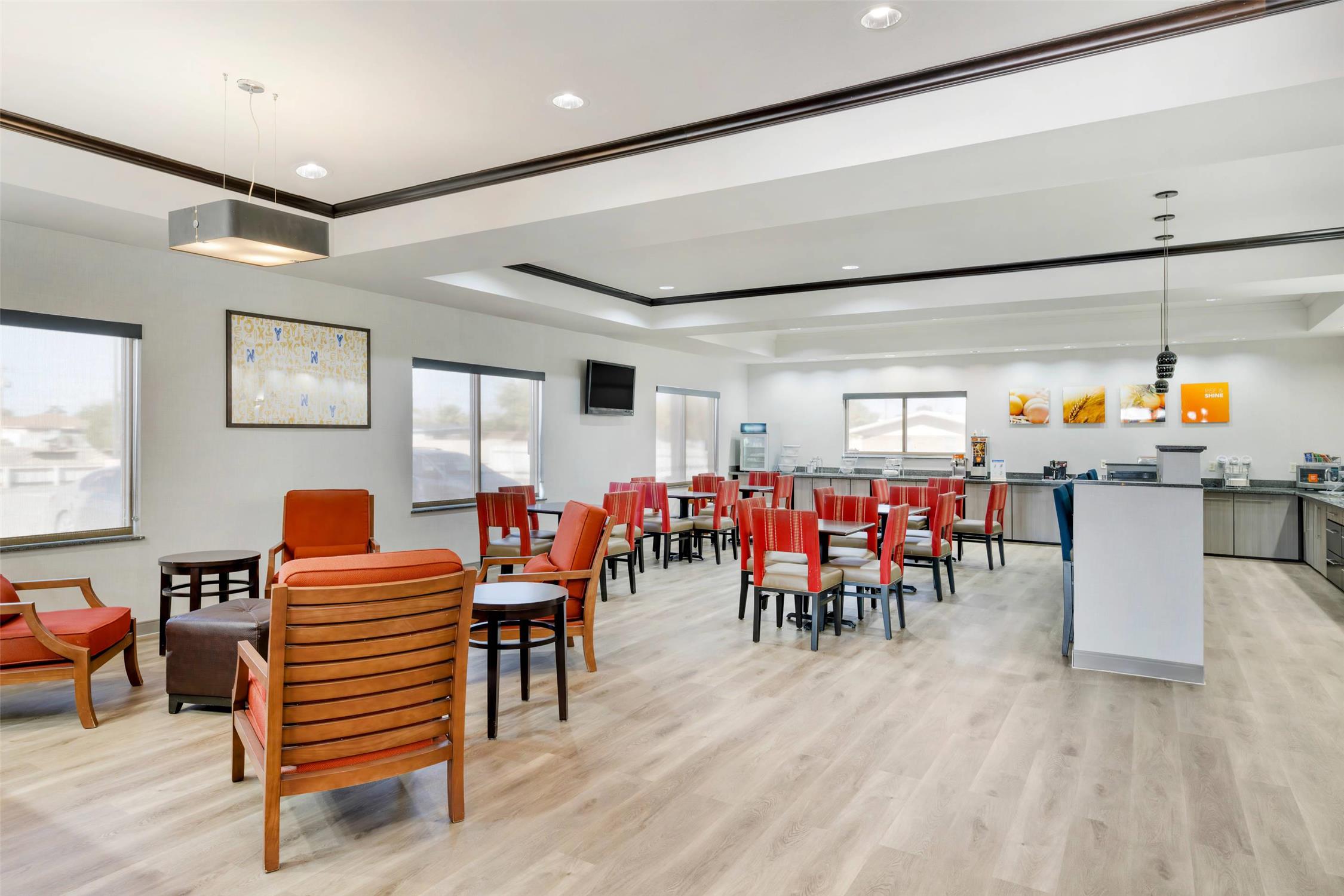 Comfort Suites Pecos 35/42