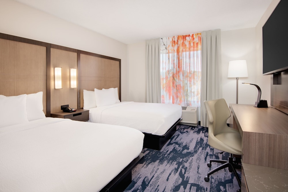 room, 2 queen beds