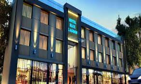 HOTEL BLUE LAGOON 2/12