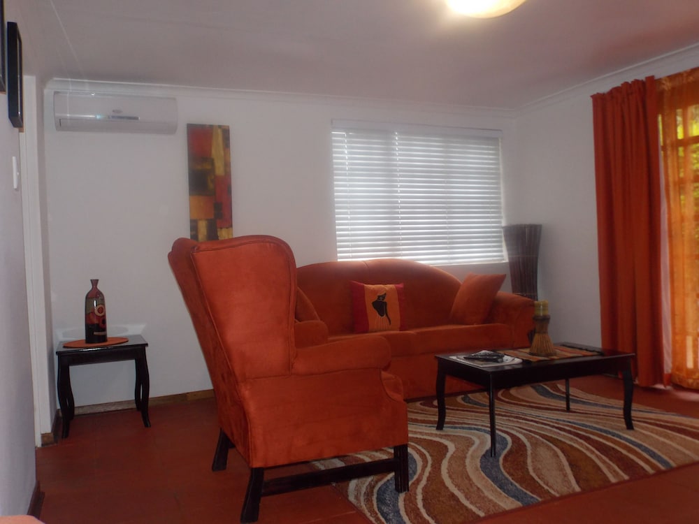 Bizafrika Guest Lodge &amp; Conference Center 31/50