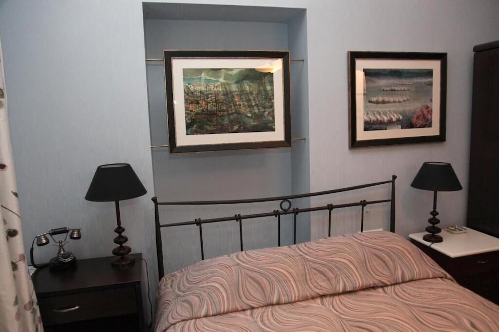 Spon Boutique Hotel 20/28
