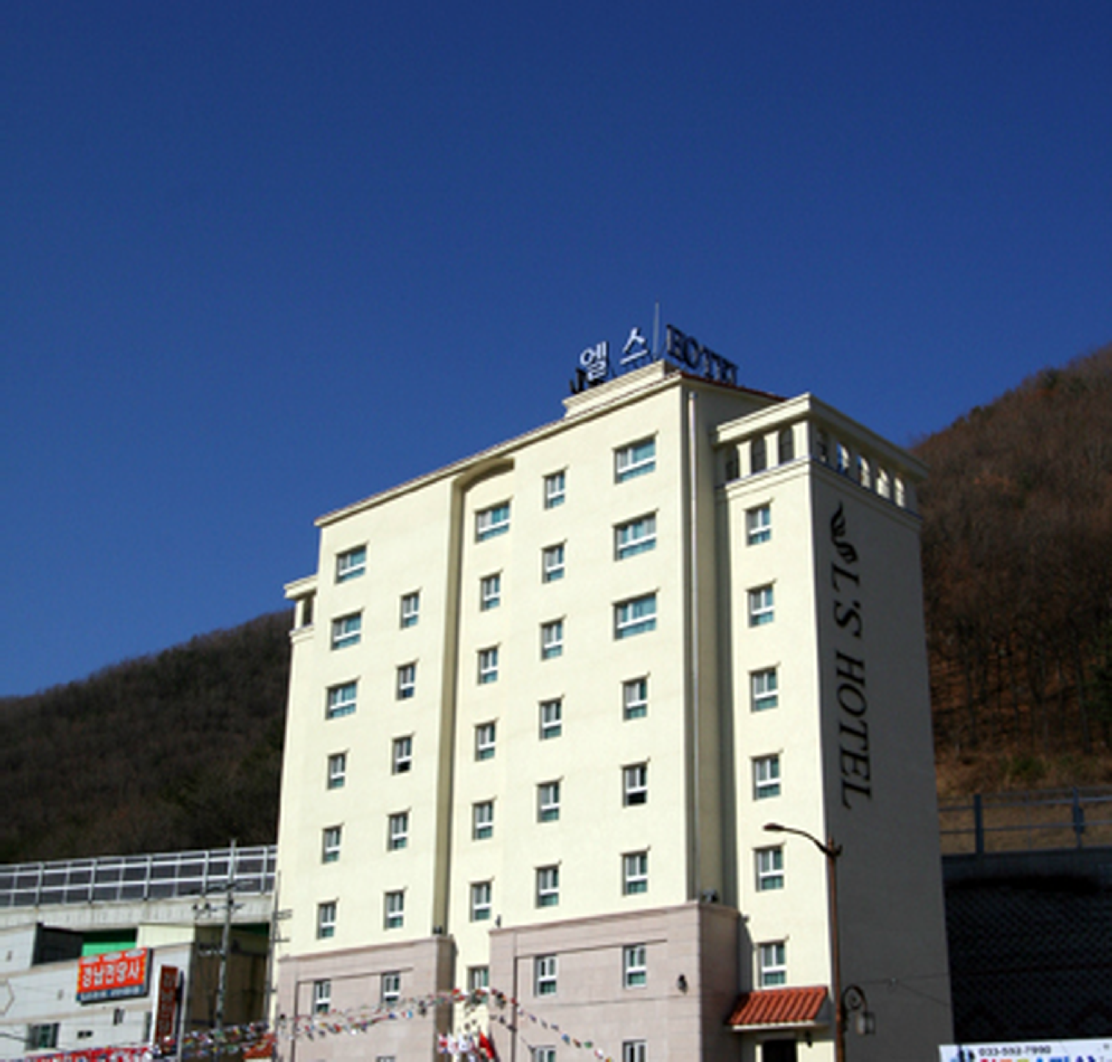 L's Hotel 6/15