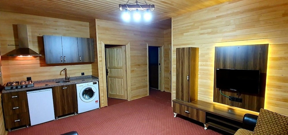 Akyuz Kardesler Hotel & Bungalow 64/74