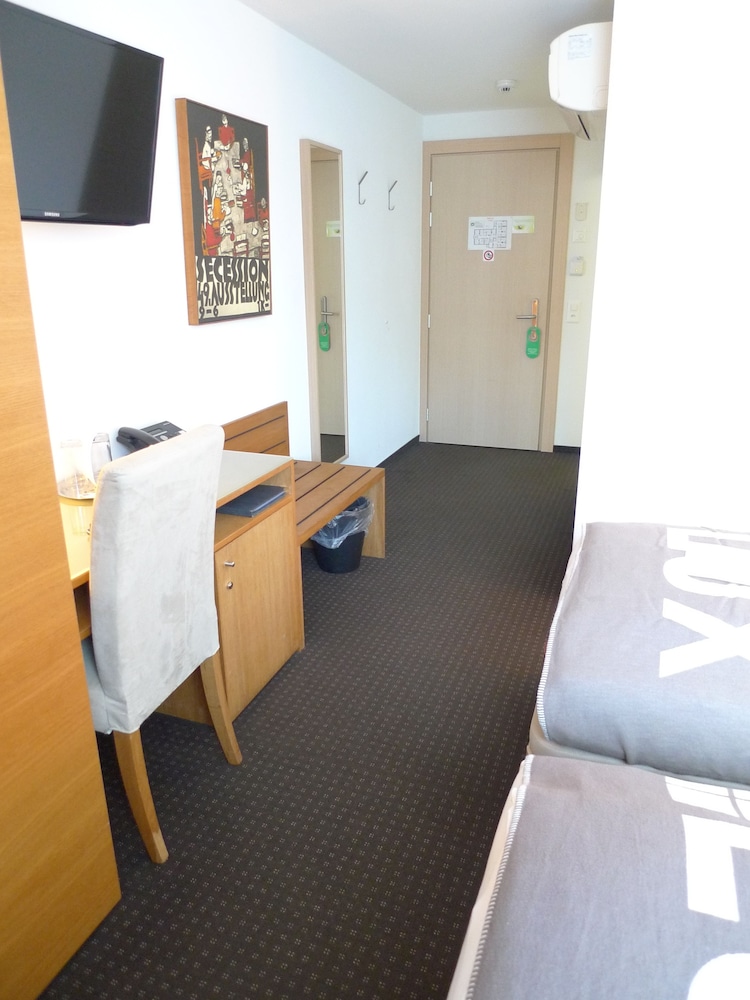Businesshotel Lux 3/50