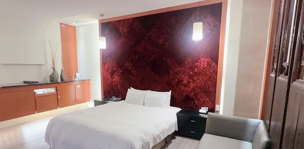 Orient Luxury Villa Motel 9/37