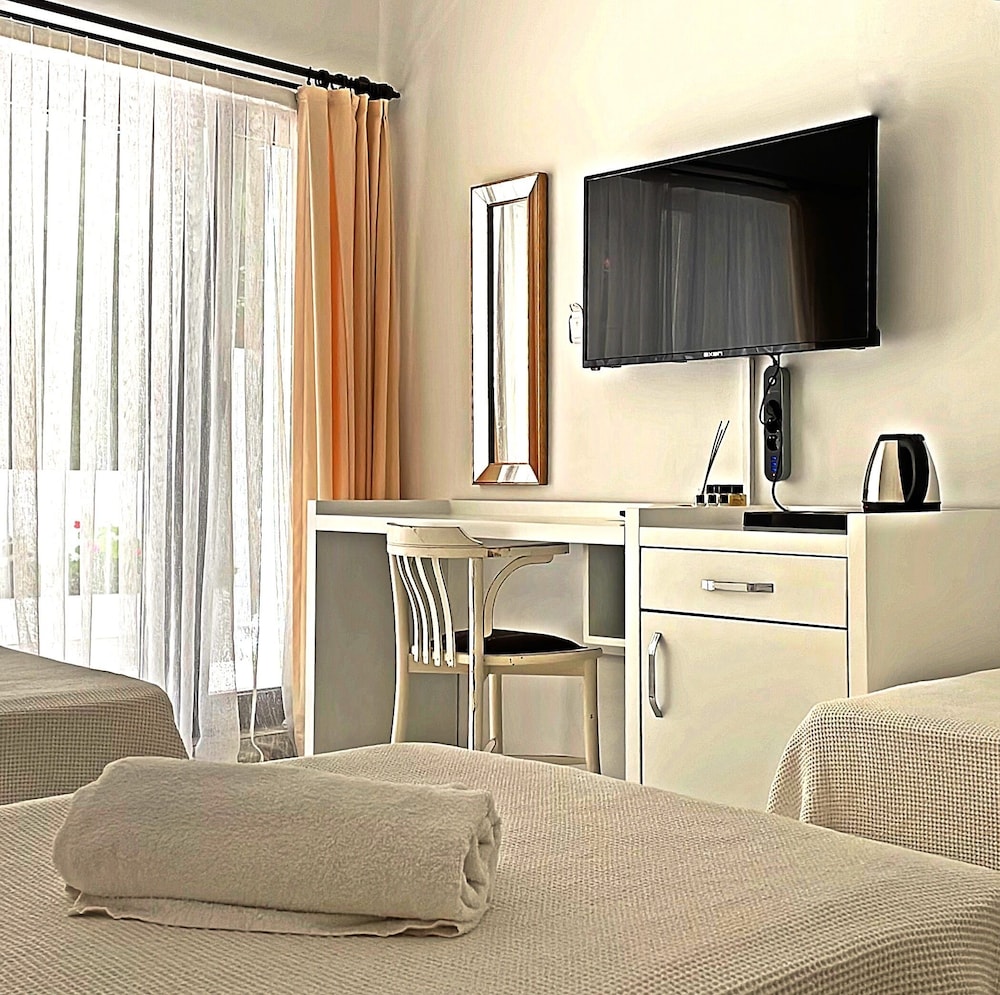 Yalim Hotel 23/38