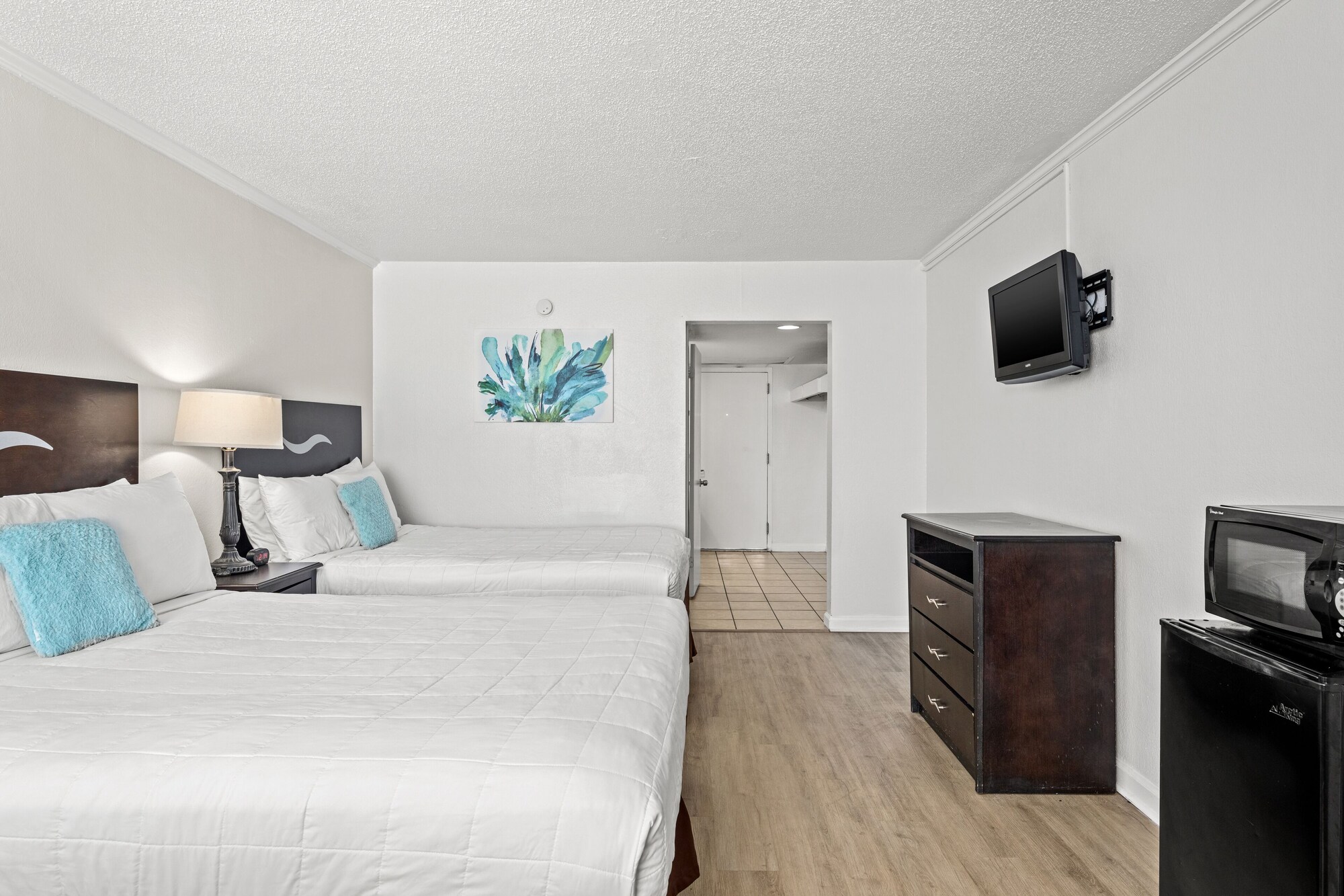 Room, 2 Double Beds, Sofa, Beach Floor