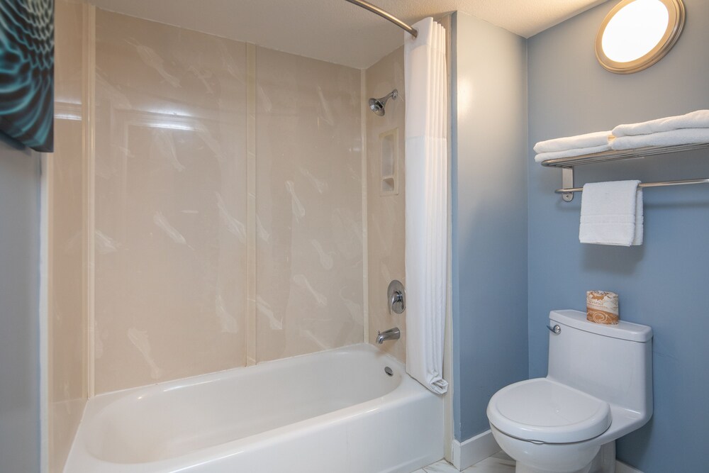Inn At Rockaway 13/50