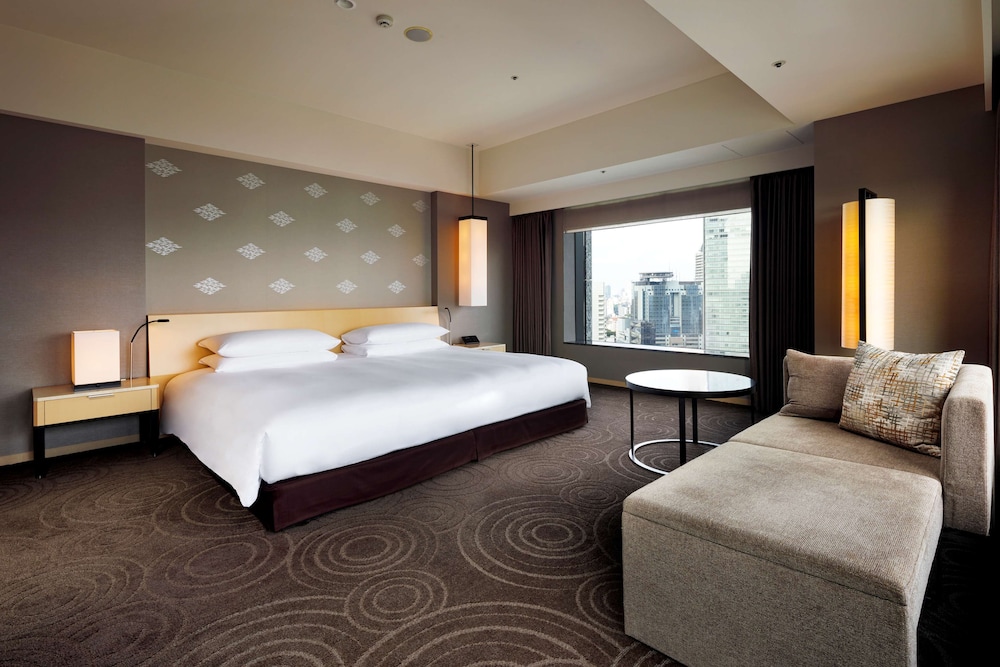 The Capitol Hotel Tokyu 26/74
