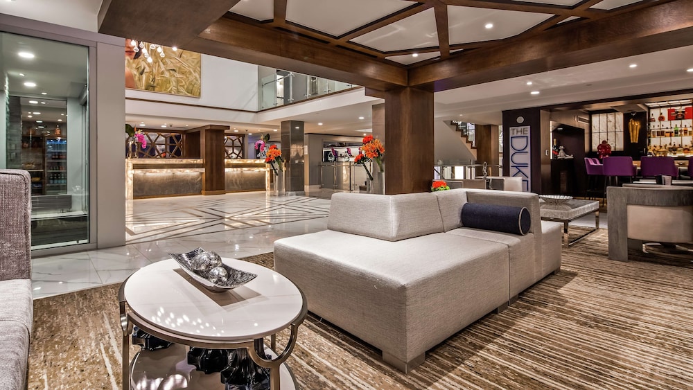 The Kingsley Bloomfield Hills - a DoubleTree by Hilton 34/62