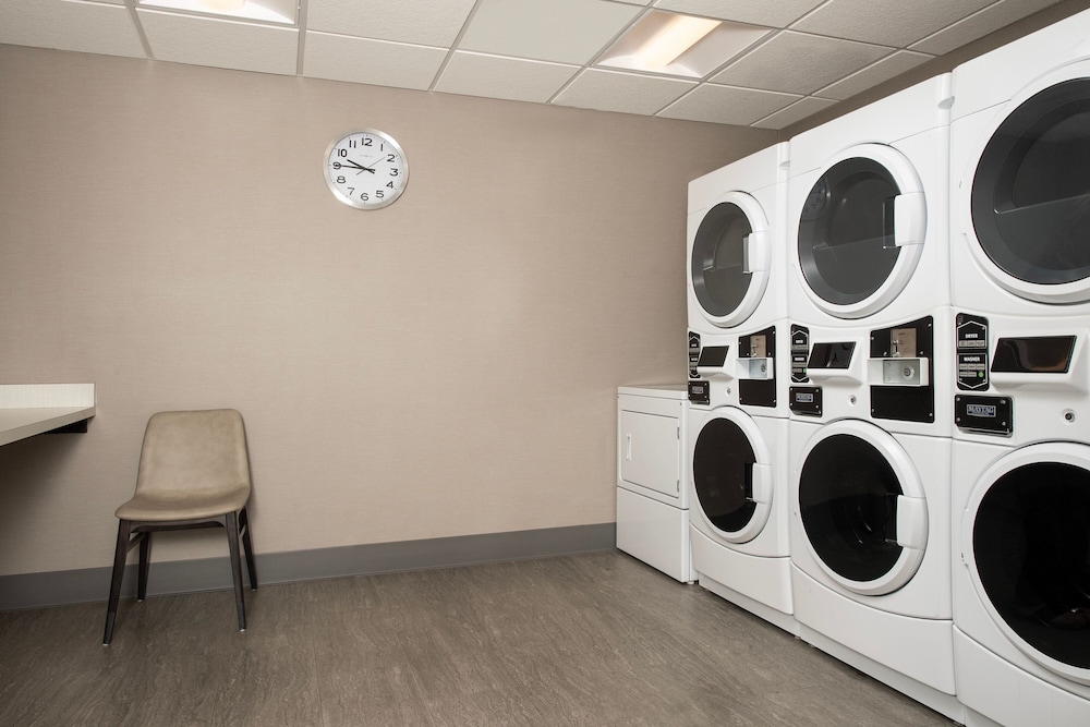 Residence Inn Fresno Clovis 18/30