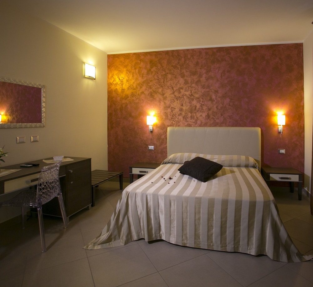 Trigrana Vacanze Hotel 5/50