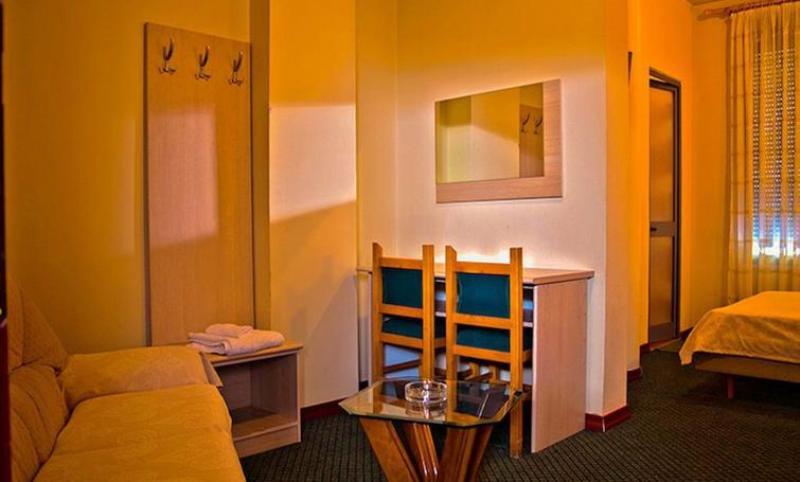 Kriva Hotel 12/24