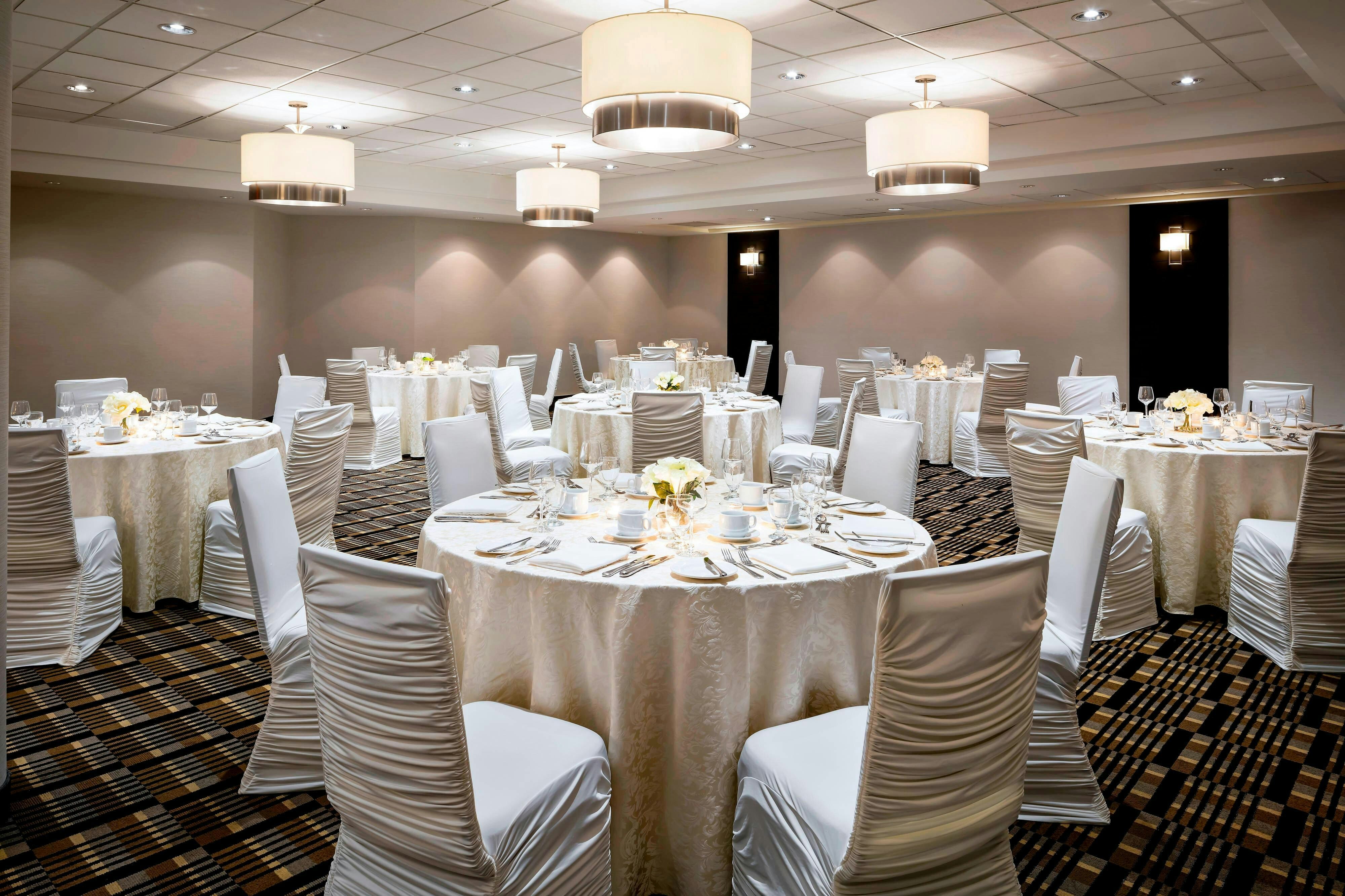 Four Points By Sheraton Meadowvale 8/9