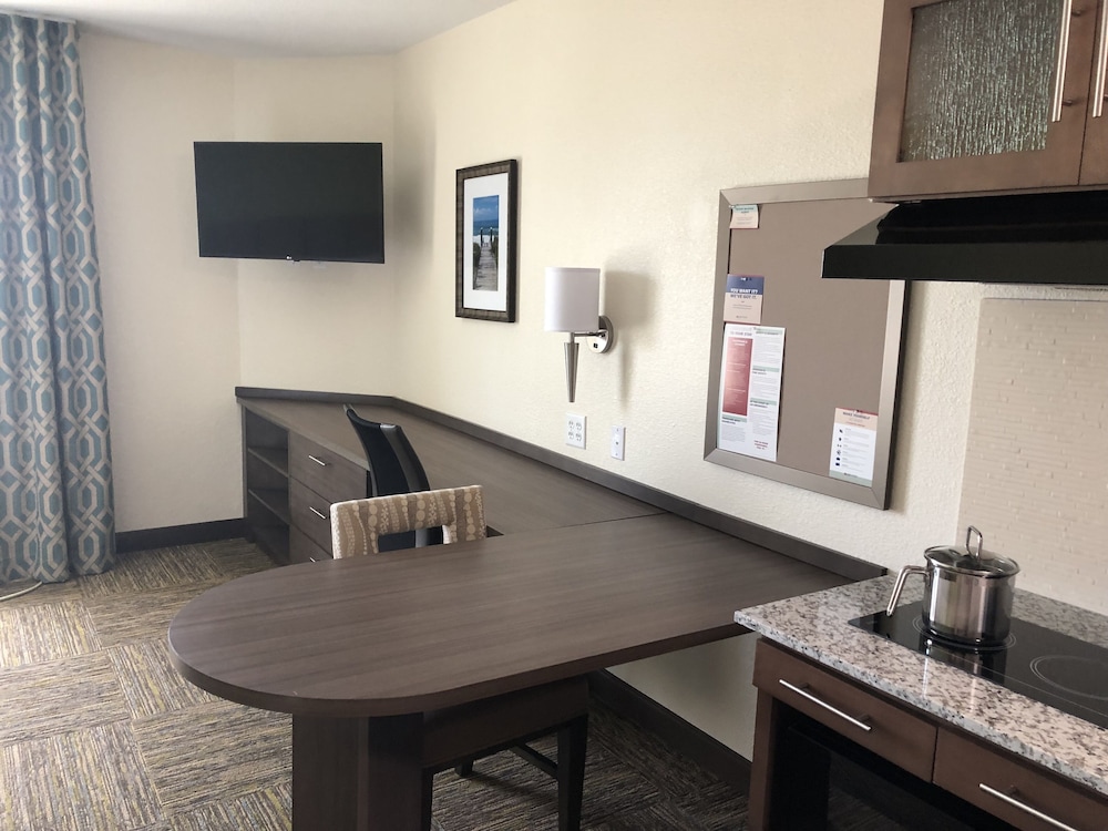 Candlewood Suites Panama City Beach Pier 39/44