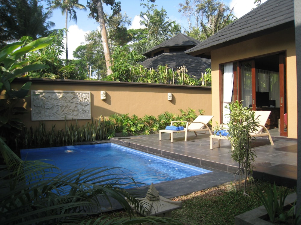 GINO FERUCI VILLA UBUD 24/46