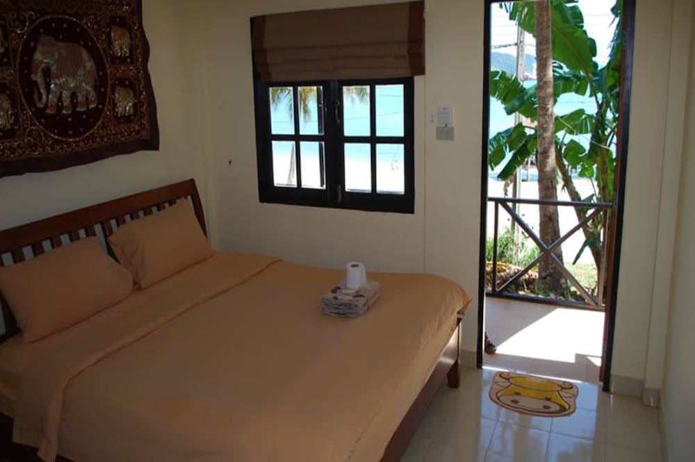 Cliff Cottage Resort 35/75