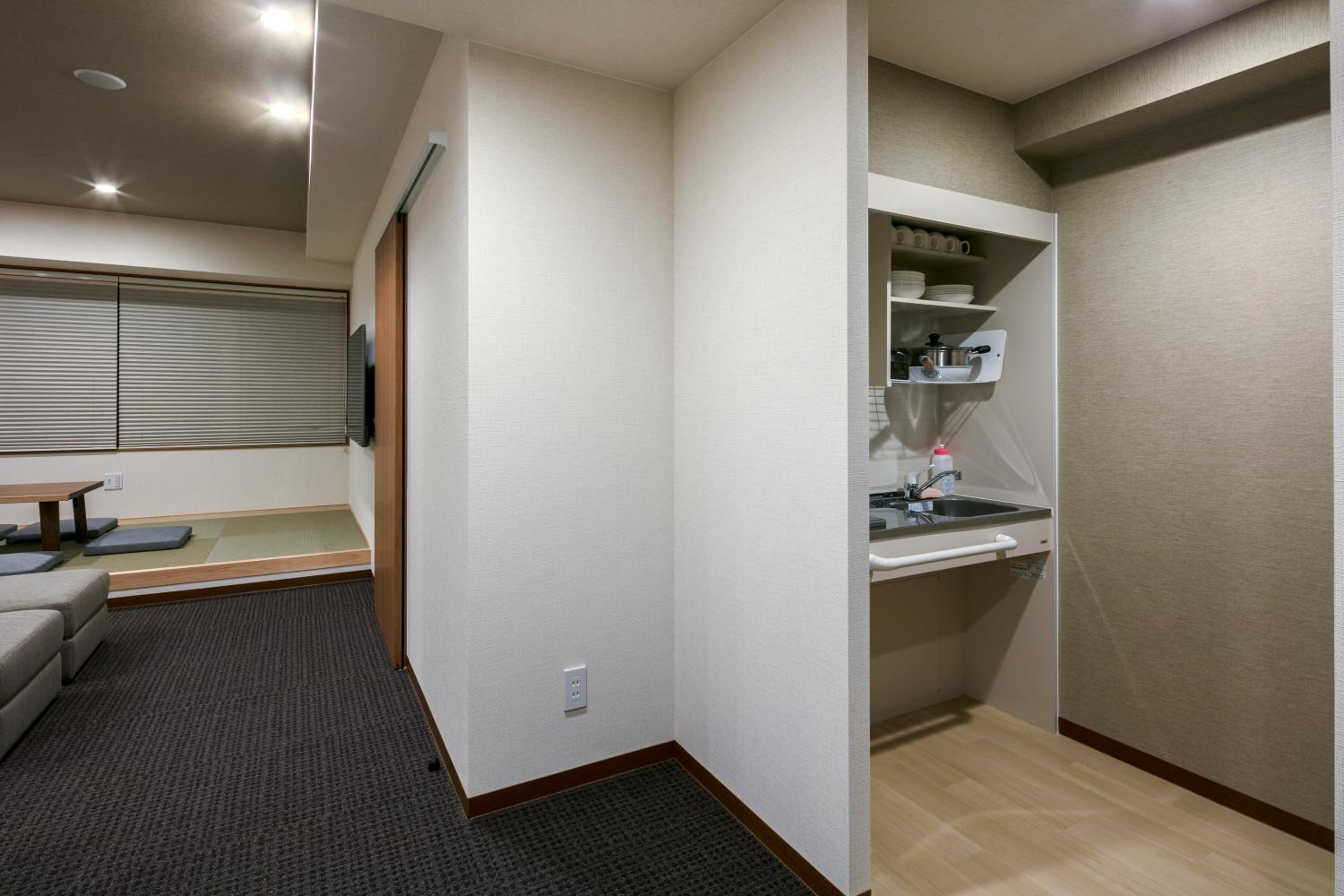 Superior, Queen Bed, Randor Residential Hotel Kyoto Suites 7/7