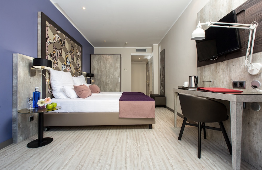 Leonardo Hotel Barcelona Las Ramblas 26/46