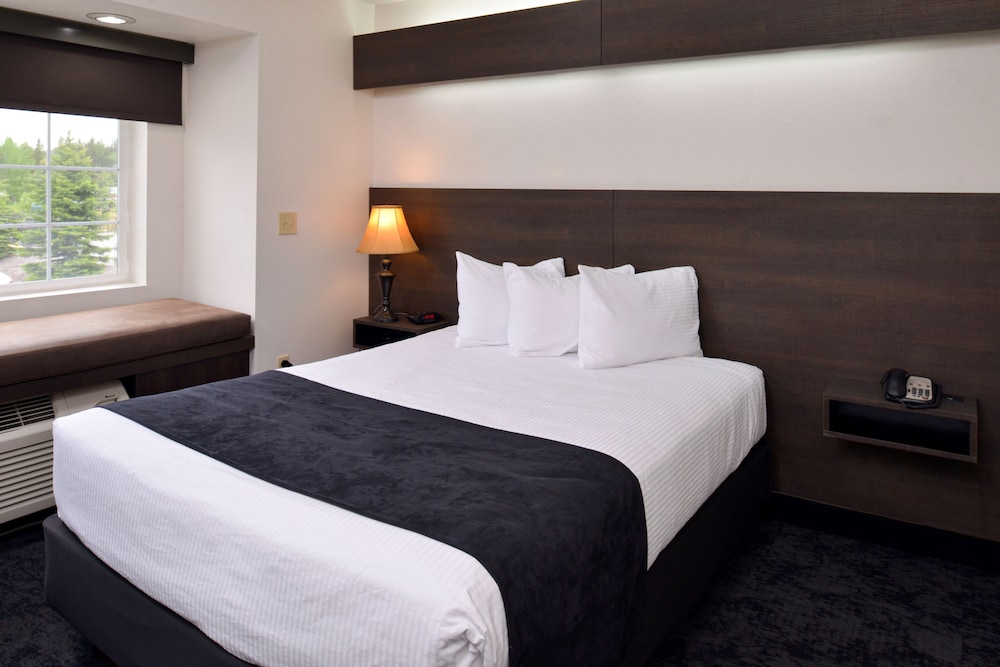 Hotel Ruby Ponderay Sandpoint 15/72