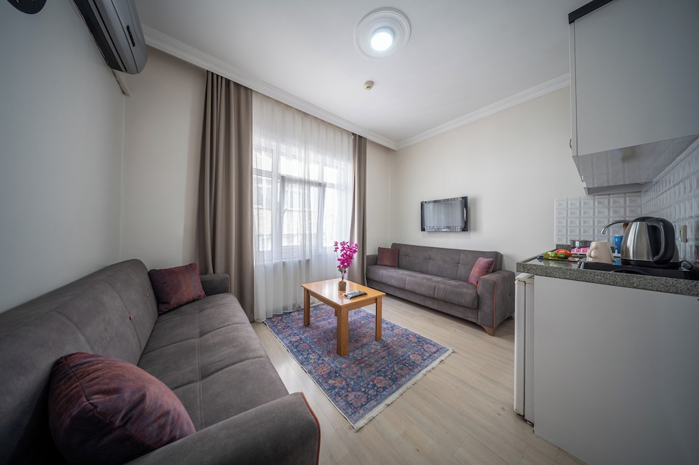 Feyza Apartments 28/50