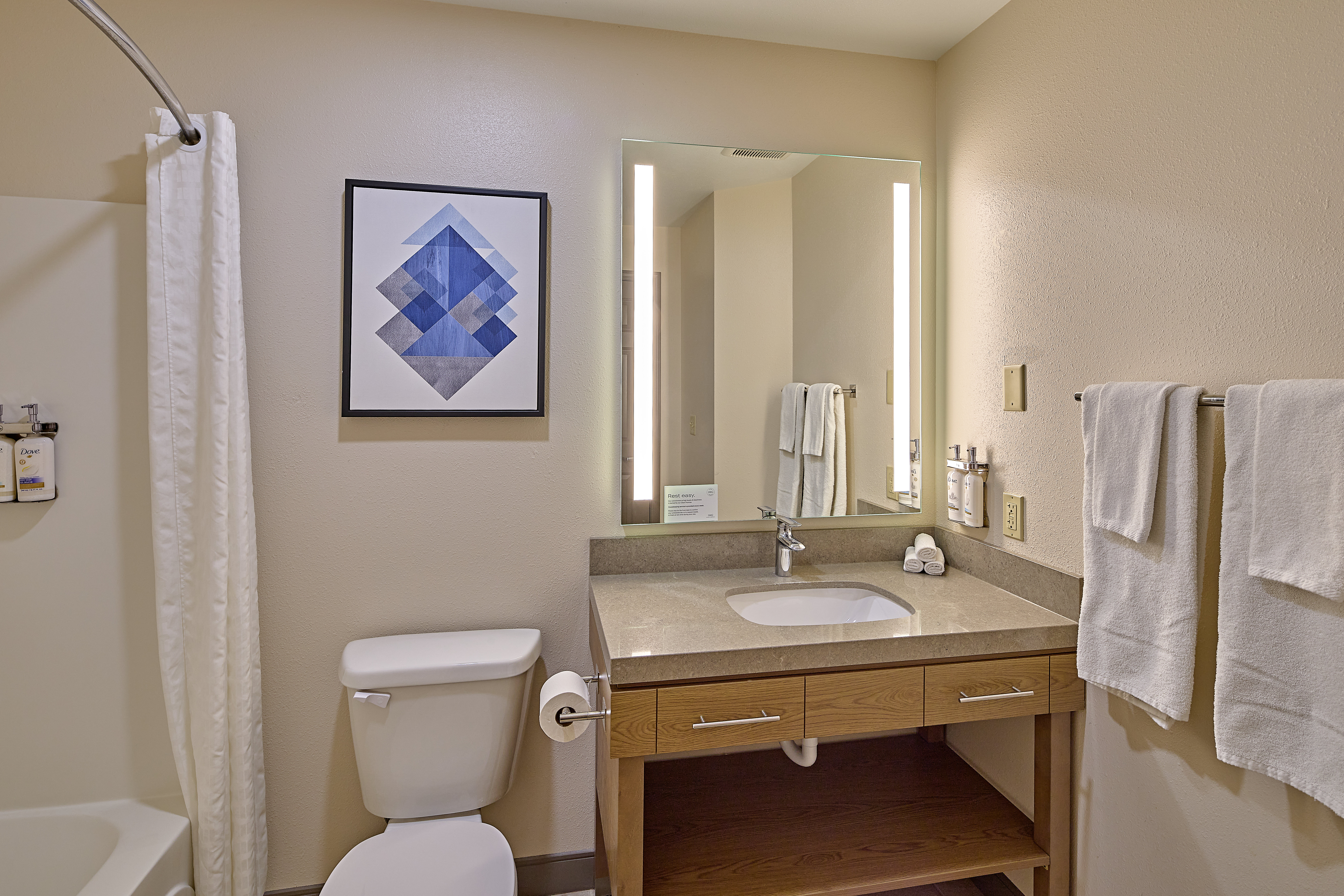 1 Bedroom, Suite, Queen Bed