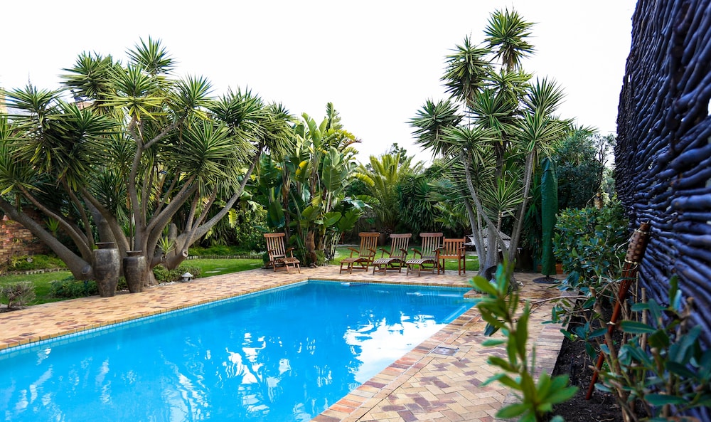 Secret Garden Guesthouse 15/22