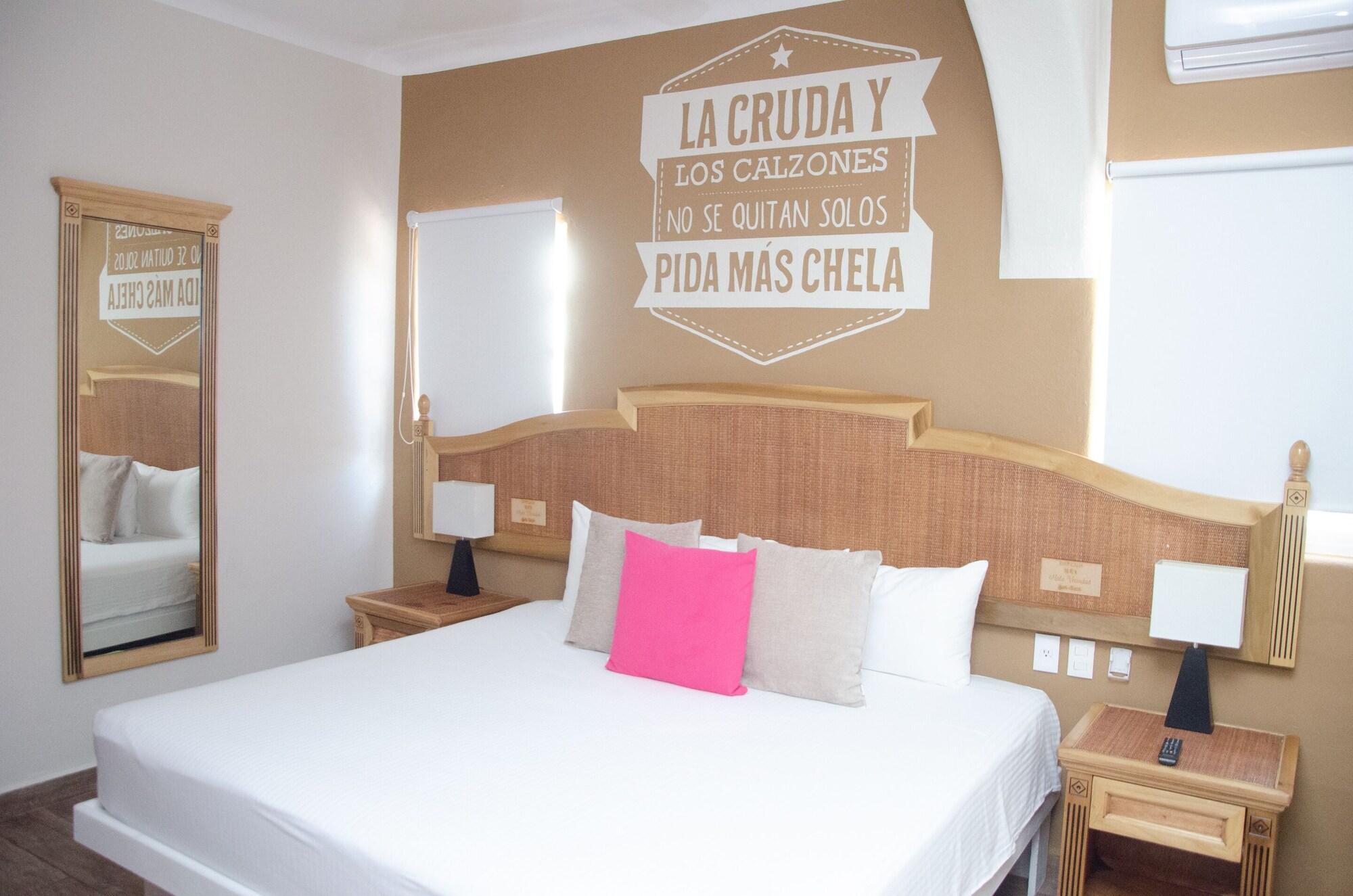 Mala Vecindad Playa Beer Hotel 19/58