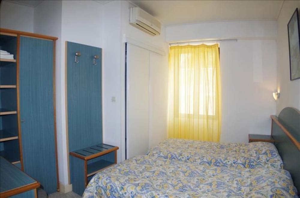 Hotel Ideal 9/38