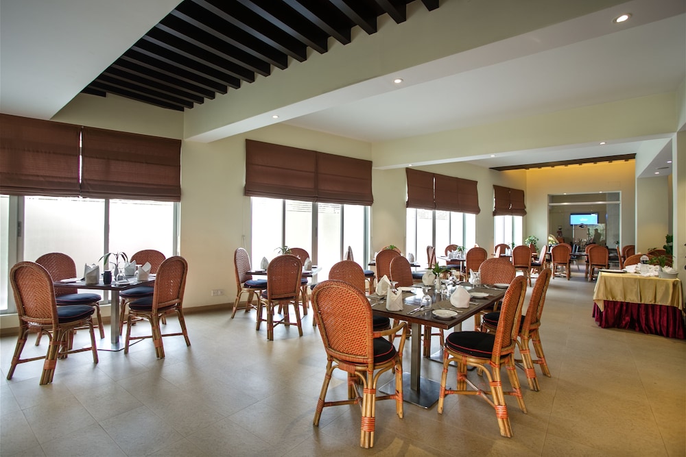 Hotel Grand Park Barisal 47/54
