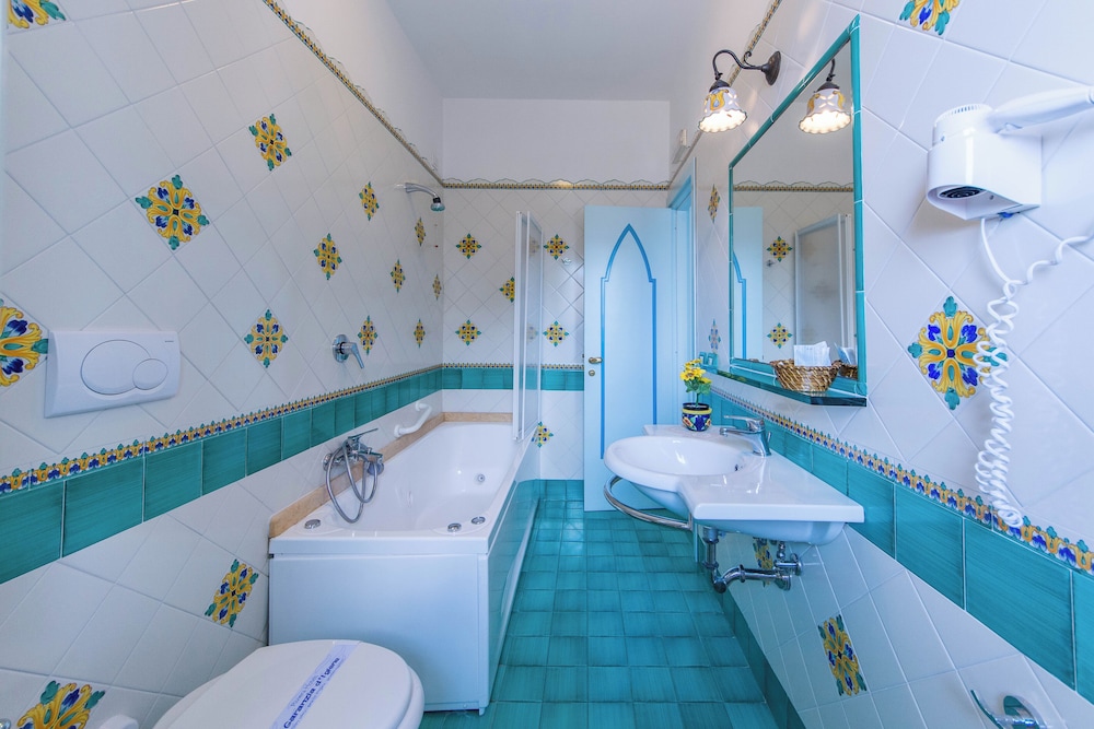 Albergo Riviera 45/46