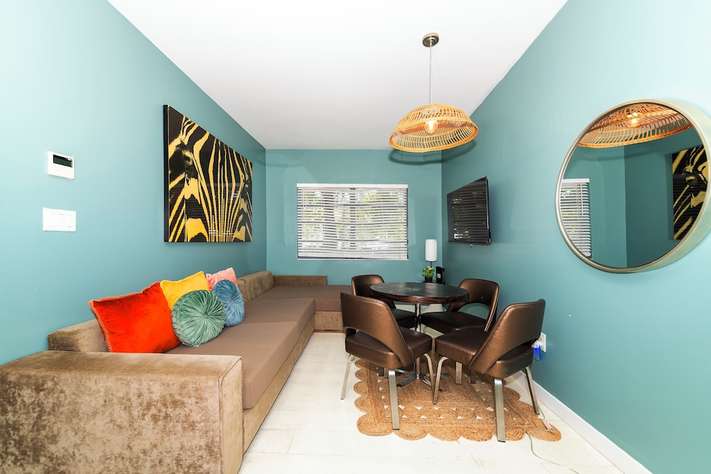 Luxury Miami Beach Apartments By Michigan 36/64
