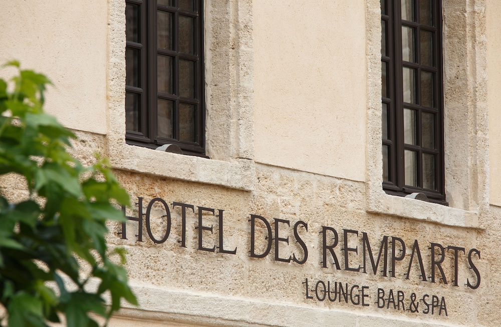 Boutique Hotel des Remparts 1/50