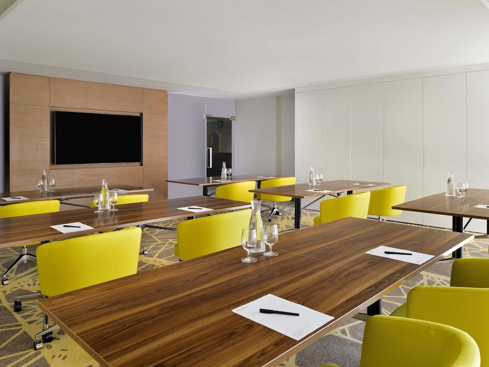 Movenpick Hotel and Hotel Apartments Ghala Muscat 40/50