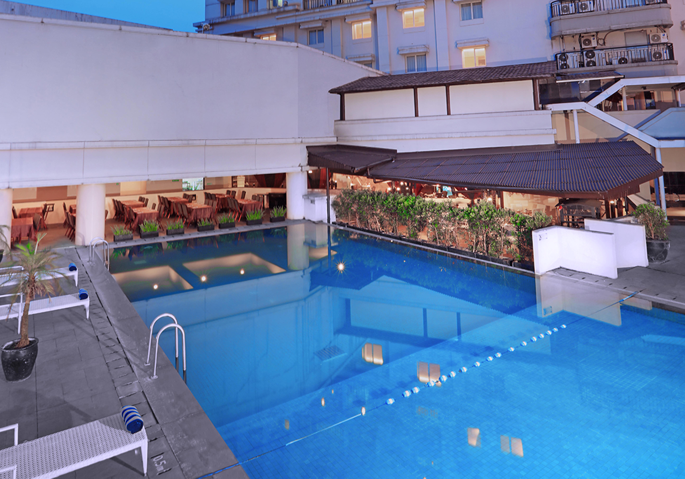 Grand Dafam Braga Bandung 25/50