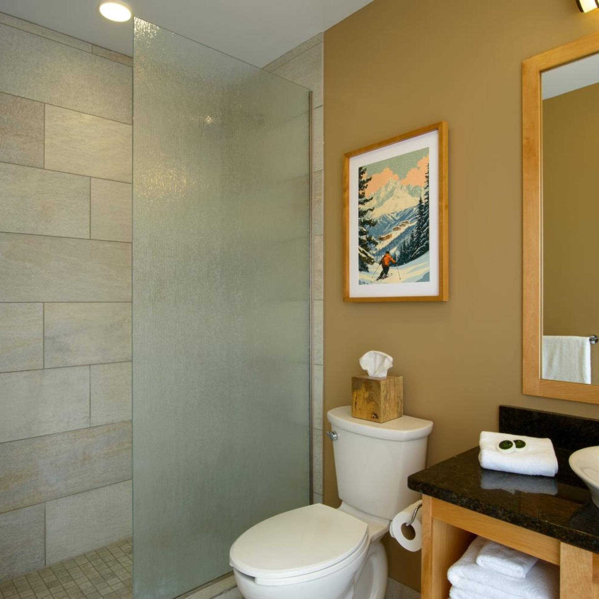 غرفة تنفيذية بسرير مزدوج، Burke Mountain Hotel and Conference Center 4/4
