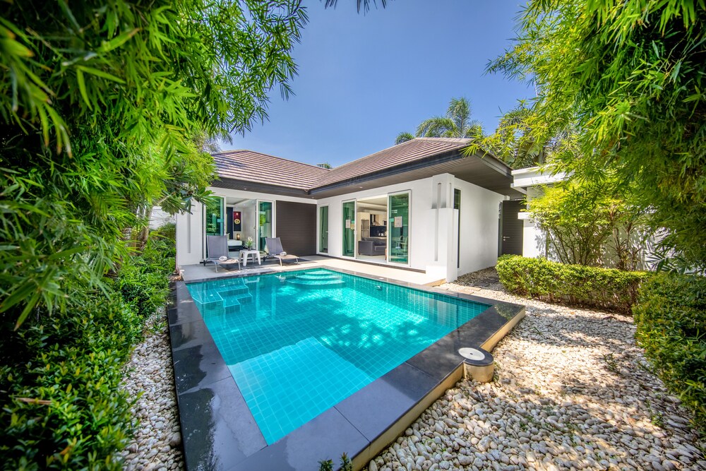 Colibri Pool Villa 42/50