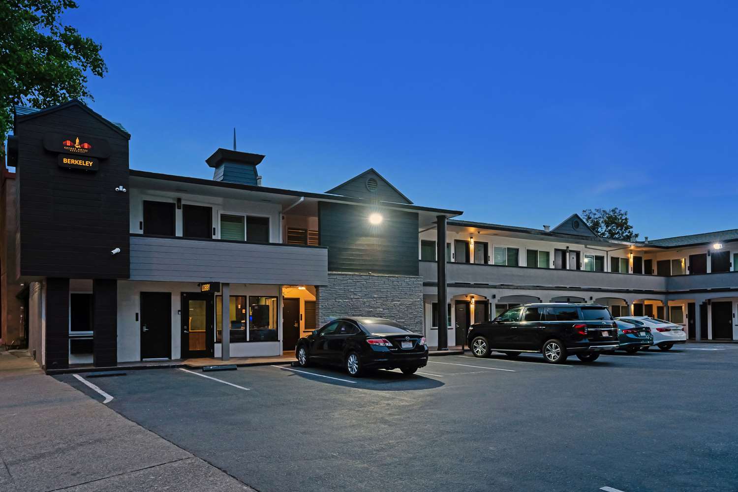 Sather Berkeley, SureStay Collection by Best Western 17/17