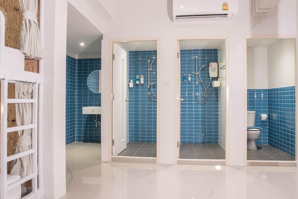 ME U Hostel Pattaya 60/65