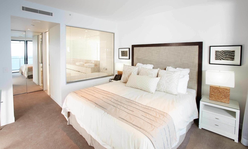2 BEDROOMS, APARTMENT, SKY VIEW