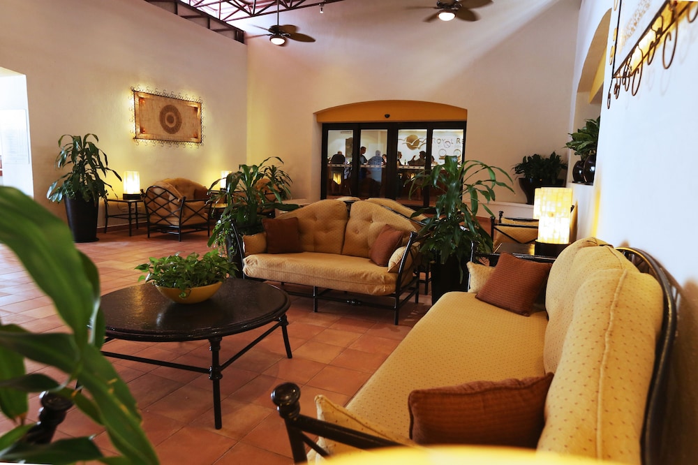 The Royal Cancun All Suites Resort 30/50