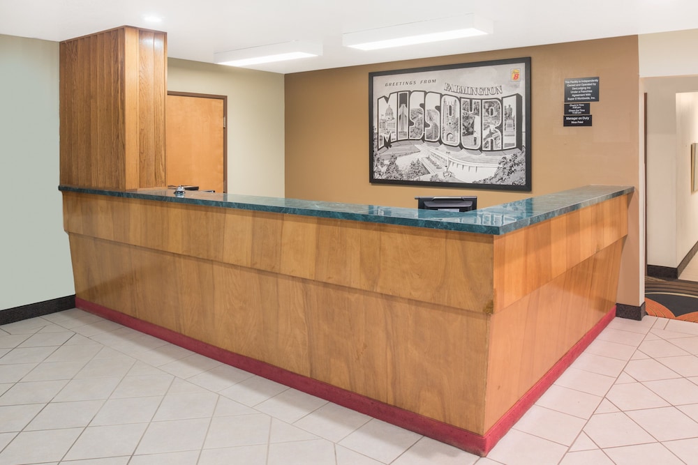 Super 8 by Wyndham Farmington 7/15