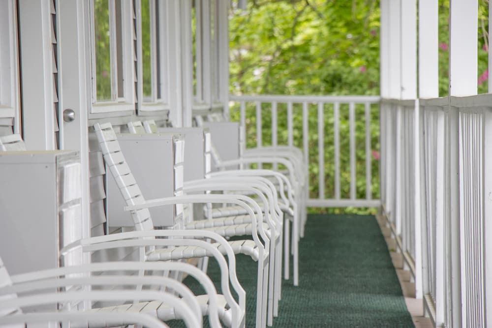 Bar Harbor Villager Motel 21/36
